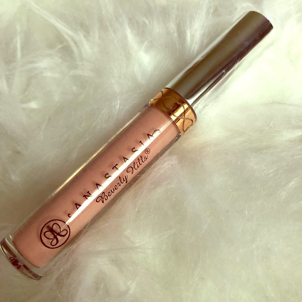 Anastasia Beverly Hills Liquid Lipstick MILK SHAKE